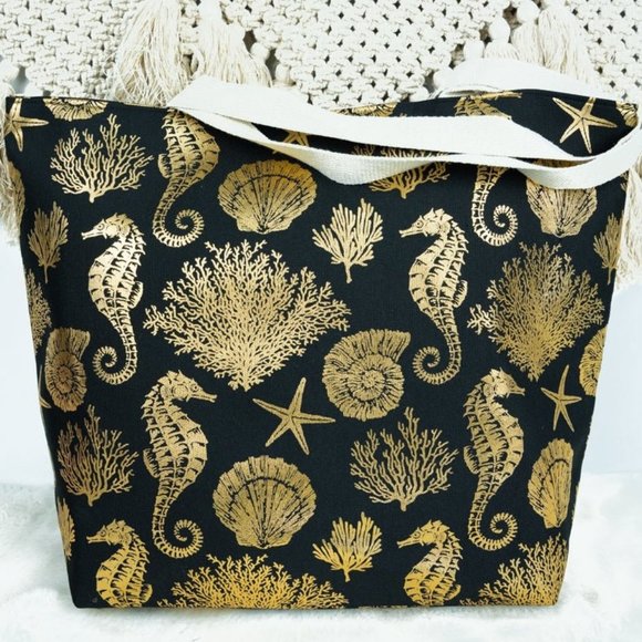 NWT BOUTIQUE   GOLDEN SEA LIFE BLACK TOTEBAG - Picture 1 of 1